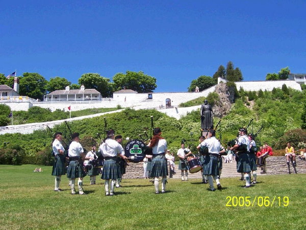 Glen Erin Pipe Band, Pere Marquette Park, Mackinac Island 2005