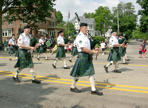 Pipers Terry Carroll, Tom Kennedy, Walter Priebe, Rod Pringle